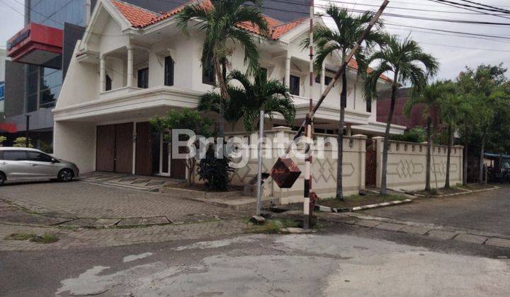 RUMAH RAYA GAYUNGSARI STRATEGIS COCOK UNTUK USAHA ATAU KANTOR 1