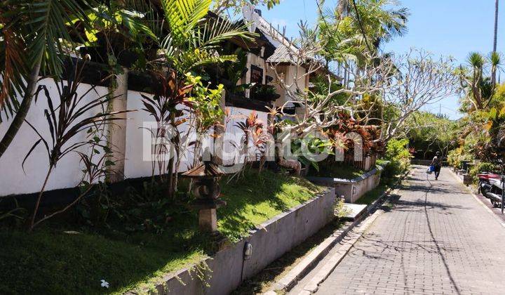 Private Villa with One Gate System - Ungasan  1