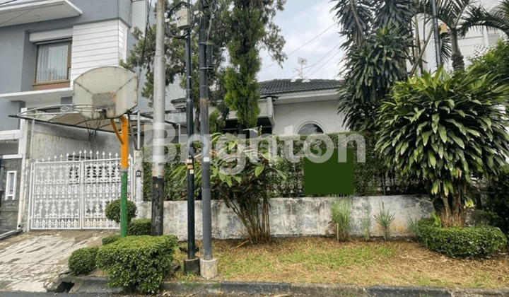 RUMAH TUA HITUNG TANAH LANGKA LOKASI ELITE PONDOK INDAH JAKARTA SELATAN 1