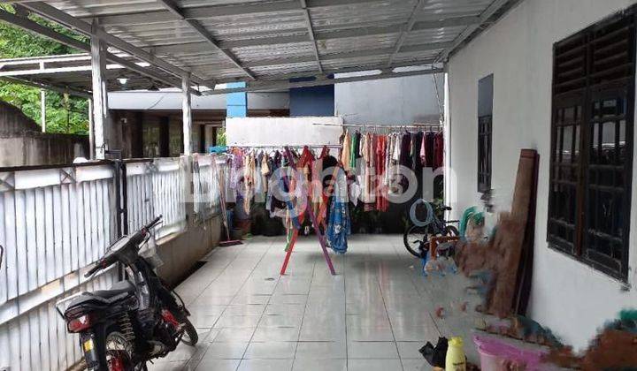 Rumah Tangerang Selatan, 2 Lantai, Row 1 Mobil, Bebas Banjir 1