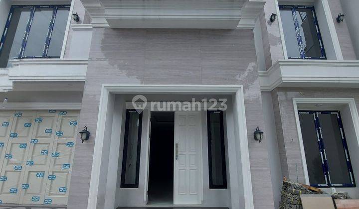 Rumah Brand New Ada  Swim Pool Di Tebet 2