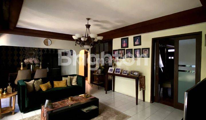 Rumah 2 Lantai Nol Jalan Raya Mulyosari, Cocok Untuk Berbagai Usaha, Cafe, Resto, Kantor Dll 2