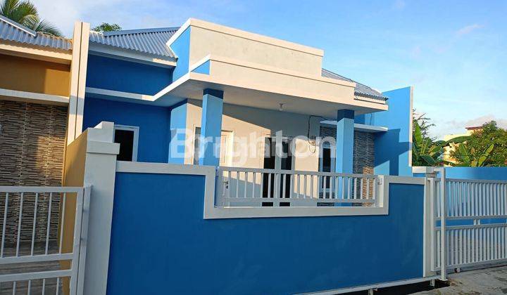 RUMAH BARU DI BANGUN CANTIK DAN MINIMALIS VILLA DAMAI 1