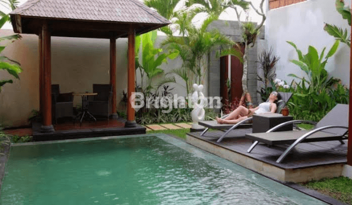 Kompleks Villa 4 Unit di Seminyak Sebagai Investasi Menarik 2