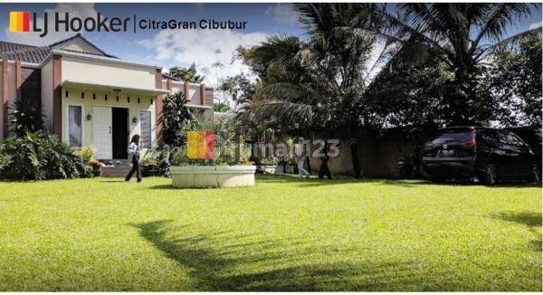 Villa Mewah Halaman Luas di Caringin Bogor 2