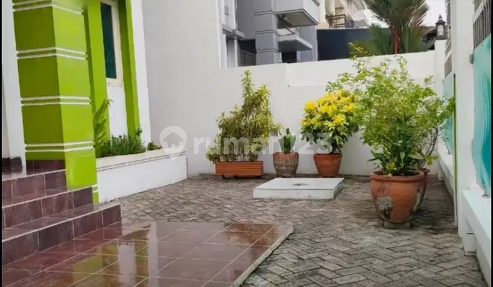 RUMAH MEWAH SIAP HUNI CLUSTER DAAN MOGOT BARU