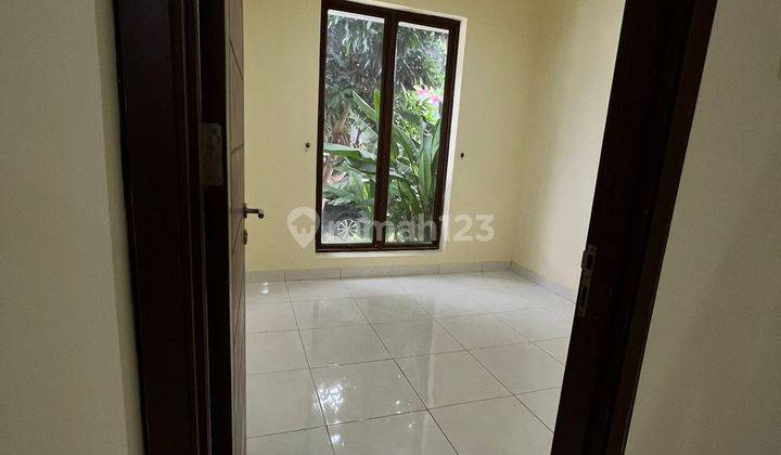 Rumah 5+1 Kt Siap Huni Di Discovery Residence, Bintaro Jaya  2