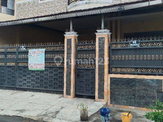 Pancoran Barat Dijual Rumah  2 Lantai Strategis 1