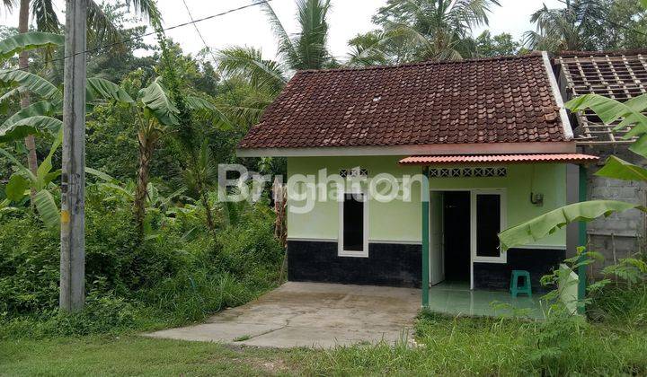 RUMAH DIJUAL Mangku Aspal Lebar, JALAN WATES KM 09 1