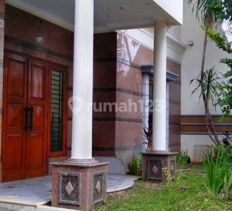 Rumah Mewah di Kemang Jakarta Selatan 1