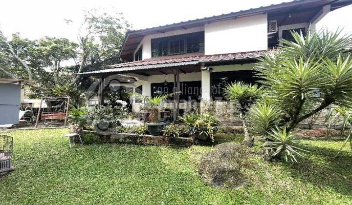 Rumah Asri Sumpah Cantik Banget, Klasik di Gegerkalong Bandung 1