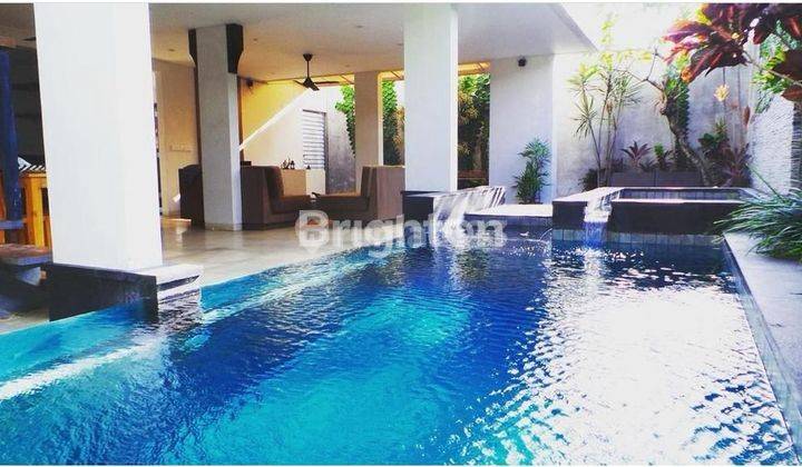 VILLA CANTIK 2LT BARU RENOVASI DI TEGAL CUPEK, KEROBOKAN - BALI 1