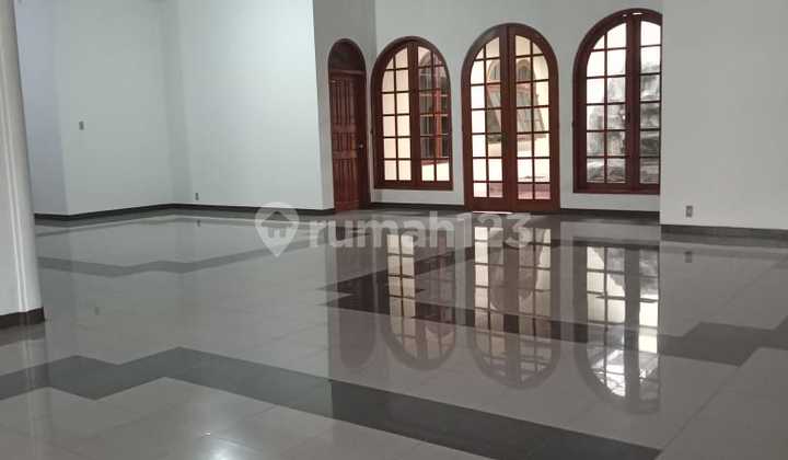 Rumah Hunian yang Humanis di Jalan BDN , Cilandak Jakarta Selatan. 2