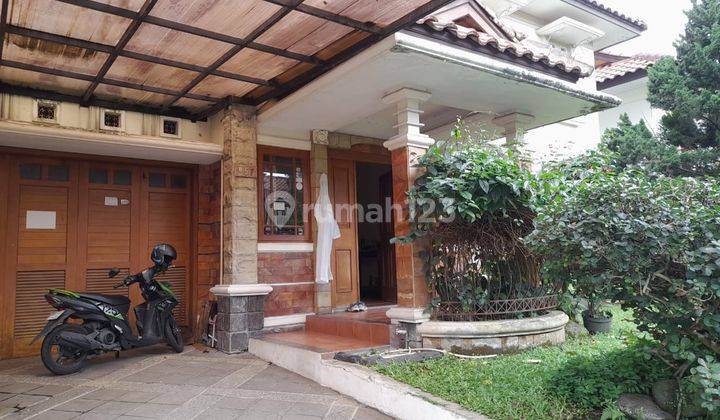 Rumah Asri Semi Furnished Gegerkalong Di Bandung 1