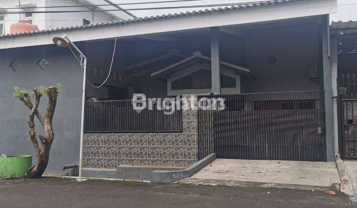 RUMAH DENGAN LOKASI STRATEGIS. BANYAK KULINER, DEKAT AIRPORT, STASIUN, MALL 1