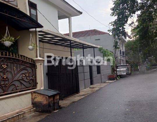 RUMAH 2 TINGKAT SHM SIAP  HUNI BARU RENOVASI, RAWAMANGUN JAKARTA TIMUR. 2