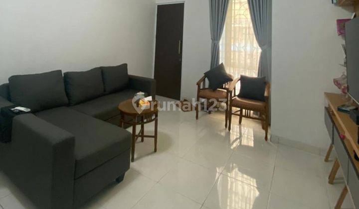 Rumah  Strategis 5 Menit ke Stasiun Depok Harga Nego Siap Huni Dibantu KPR J16750 2