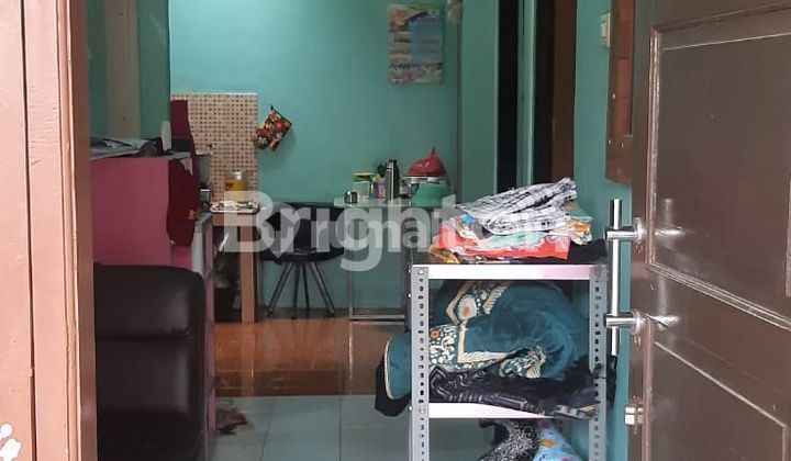 Tranquil House in a Safe and Comfortable Complex 2