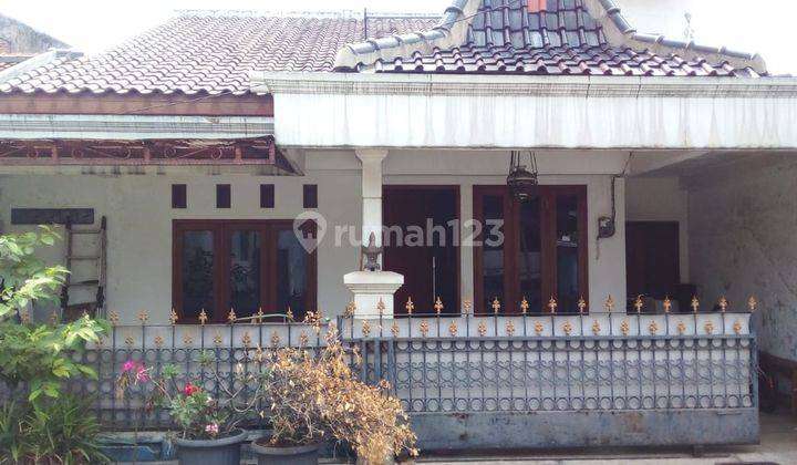 Rumah Strategis Dekat Mall Alam Sutera, Tangerang Selatan Siap KPR J16879 1