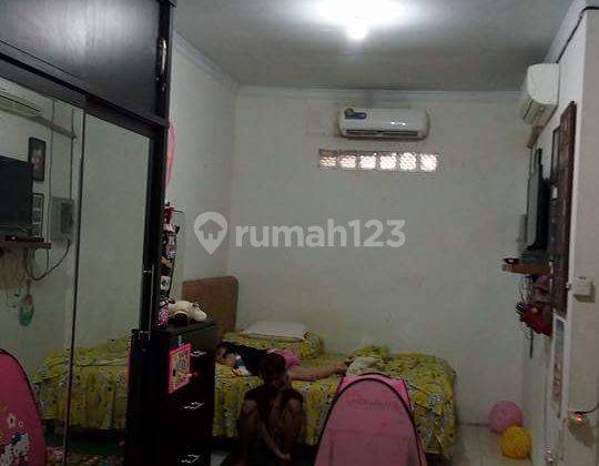 Rumah 2 Lantai Di Daerah Tomang, Jakarta Barat 2