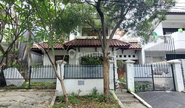 Rumah dekat PIM 2 Jual Cepat Strategis  di Pondok Indah. 3794 1