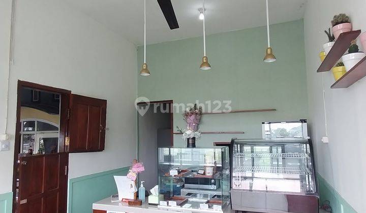 CEPAT RUMAH 1 LANTAI SIAP MELAJUTKAN BISNIS NYA LOKASI SANGAT STARTEGIS 2