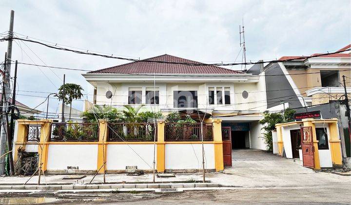 Rumah Homestay Aktif Raya Kertajaya Indah, Full Furnished 1