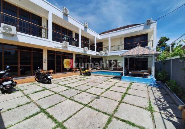 Guest House for Lease with 12 bedrooms at Sanur 1