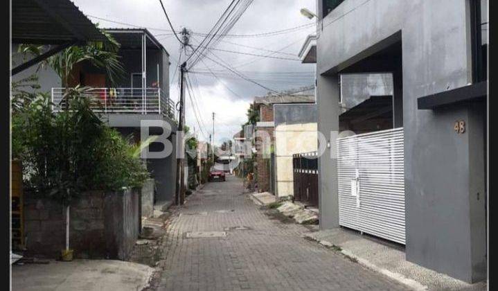 RUMAH CANTIK, TENGAH KOTA, STRATEGIS,SIAP HUNI. 1