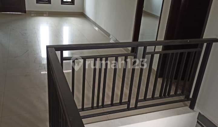 Rumah Lokasi Strategis Turangga Bandung (FS) Rumah Lokasi Strategis Turangga Bandung (FS)