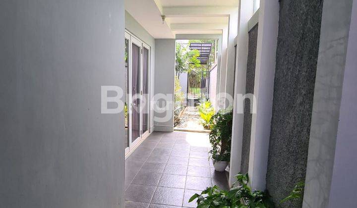 RUMAH VIEW BAGUS ADA POOL FULL FURNISH DISENTUL CITY 2