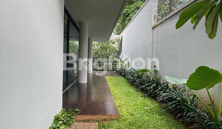 RUMAH MEWAH SEMI FURNISHED LOKASI STRATEGIS KAWASAN ELITE CIPETE JAKARTA SELATAN 2