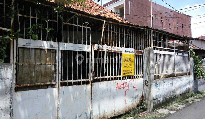 Rumah Tua di petojo dekat hasyim ashari, roxy..hitung Tanah..lokasi Strategis..BU!! 1