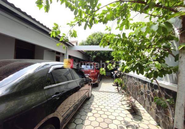 Rumah Kost di Pulo Asem Utara Raya Pulo Gadung Pinggir Jalan Raya Dekat UNJ dan Kuliner 2