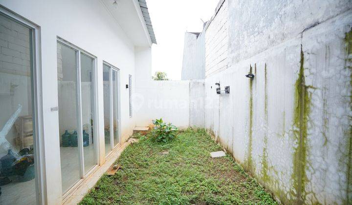 ruang tamu rumah siap huni & strategis