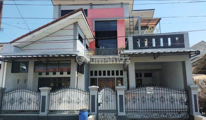 Rumah 2 Lantai Belakang Polres Sumber Area Perniagaan 1