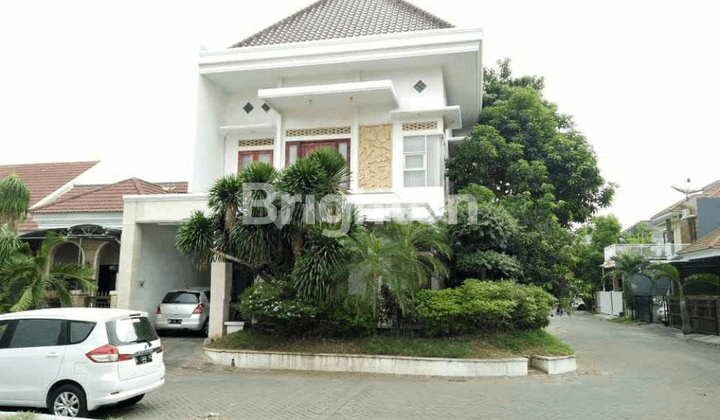 Rumah HOOK Minimalis Palm Spring dekat Raya Ahmad Yani 1