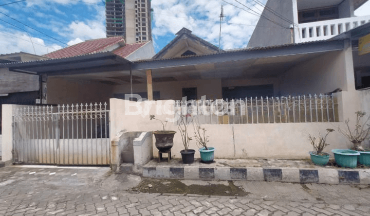 RUMAH SIAP HUNI SURABAYA TIMUR DEKAT KALIRUNGKUT, RUMAH SAKIT UBAYA 1