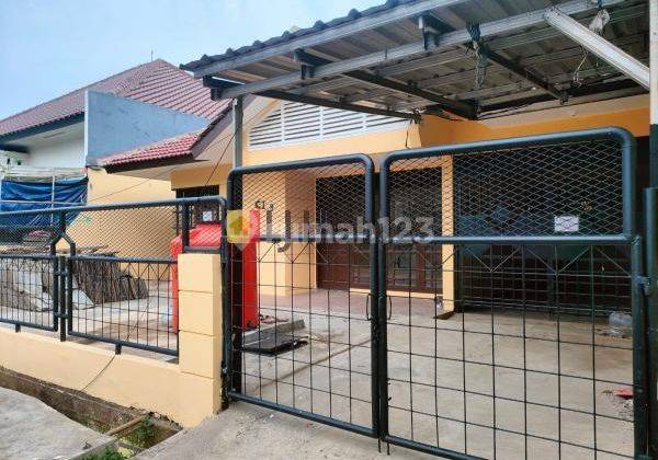 Dijual rumah layak huni lokasi strategis di Taman surya Jakarta Barat 1