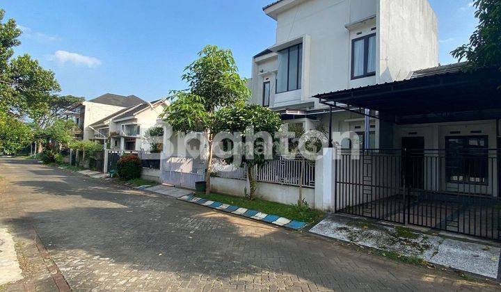 RUMAH MODERN 2 LT CLUSTER ELIT DEKAT EXIT TOL TIRTASANI MALANG 1