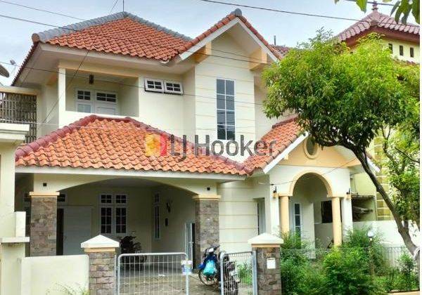 Rumah Besar dan Mewah 2 Lantai di Kemang Pratama 3 Rawalumbu Bekasi ( LT. 216212 ) 1