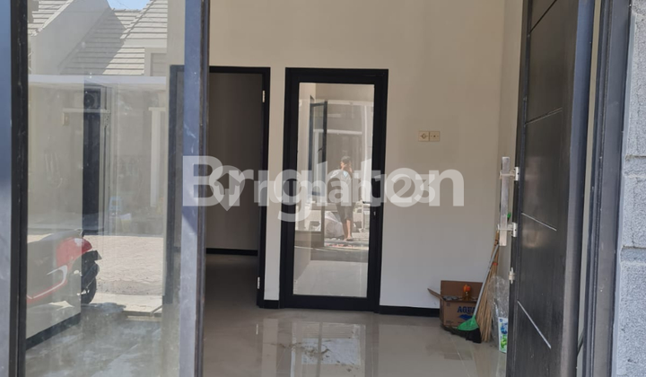 Rumah 2 Lantai di Grand Alana Regency, Gununganyar Surabaya