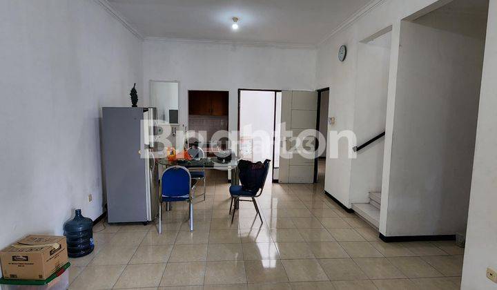 RUMAH PURI CITRA RUNGKUT 1.5 LANTAI SEMI FURNISH 2