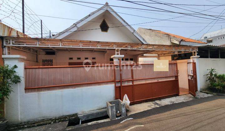 Lokasi Strategis Di Jakarta Timur, Rumah Di  Dekat Ke Halim 1