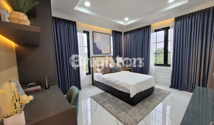 Exclusive House in Cimanggis Golf Estate Near Toll Gate