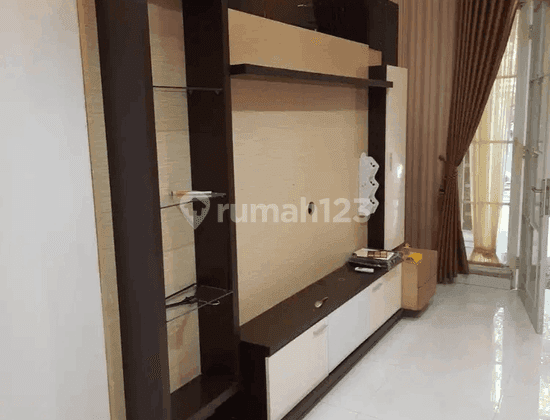 Rumah Bagus Murah Di The Royal Residance 2