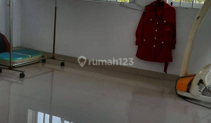 Rumah Hook Bagus 3 Lantai Citra Garden 2Ext 2