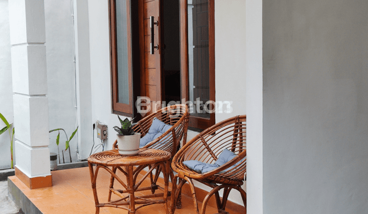 RUMAH MINIMALIST FULL FURNISHED DI KOMPLEKS PERUMAHAN DI PADONAN 2