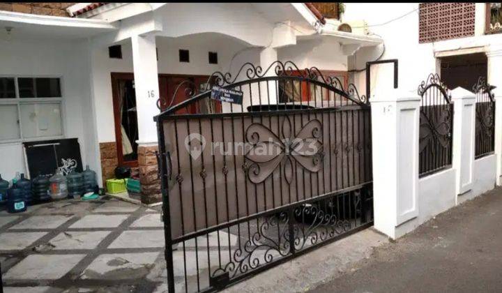 Rumah Tebet Barat Siap Huni Dan One Gate System 2