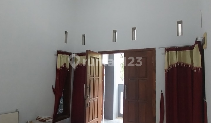 CEPAT RUMAH 1 ½ LANTAI CANTIK & BAGUS HARGA TERJANGKAU 2